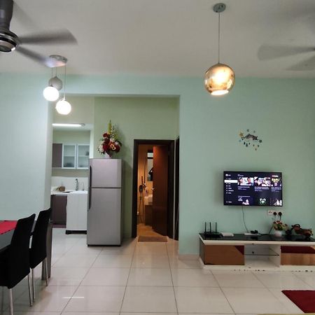 Regalia Suites & Residence 2 Bedroom Apartment By Enjoy Your Stay Kuala Lumpur Rum bild