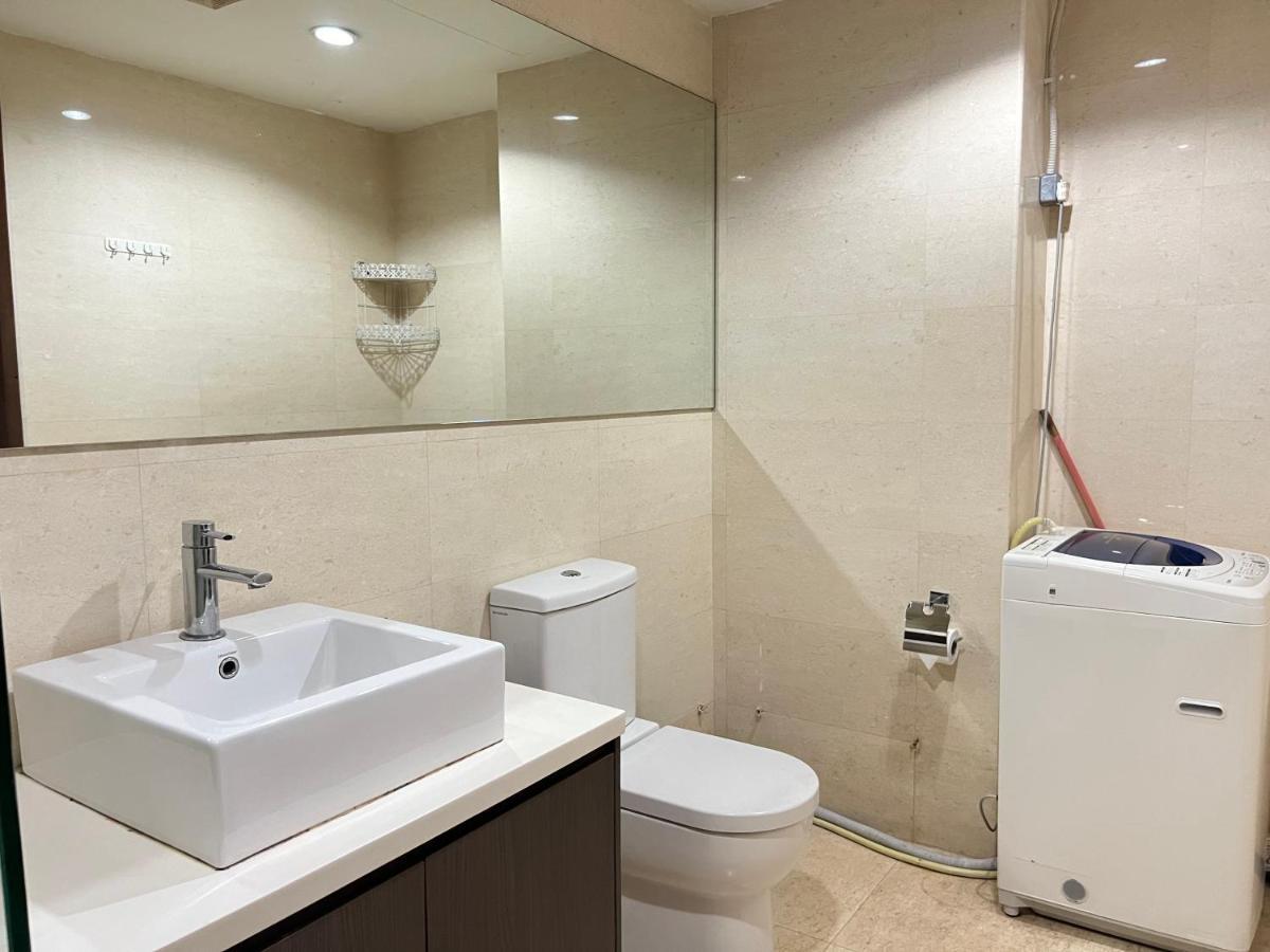 Regalia Suites & Residence 2 Bedroom Apartment By Enjoy Your Stay Kuala Lumpur Exteriör bild